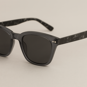 Verschal Nero by Ottavio