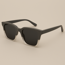 Load image into Gallery viewer, Luce Grigia by Ottavio
